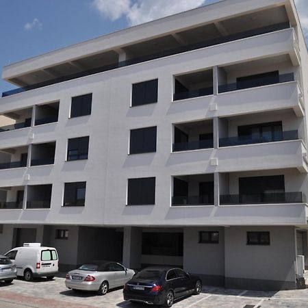Apartman Sunnyside Макарська Екстер'єр фото