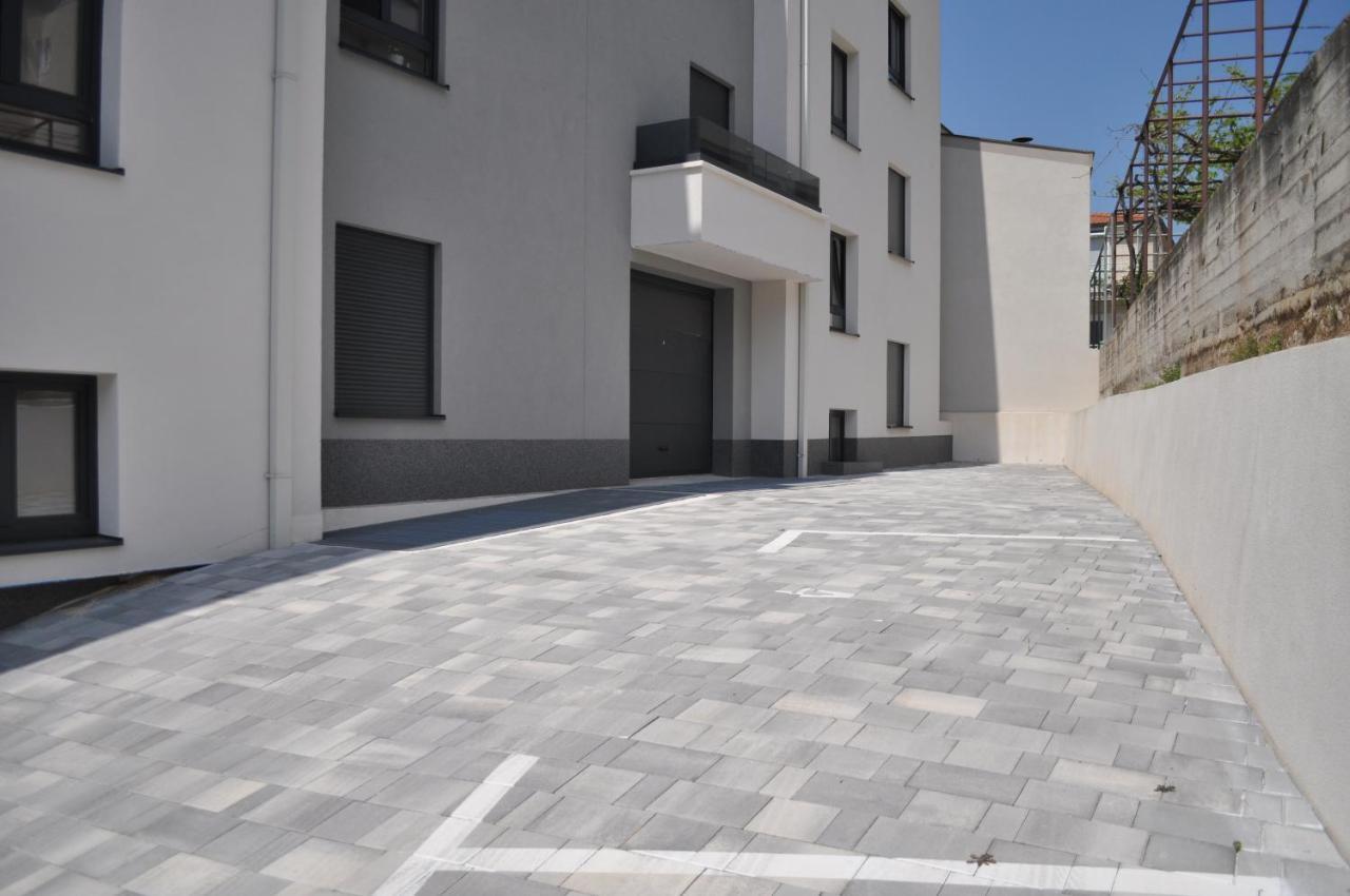 Apartman Sunnyside Макарська Екстер'єр фото