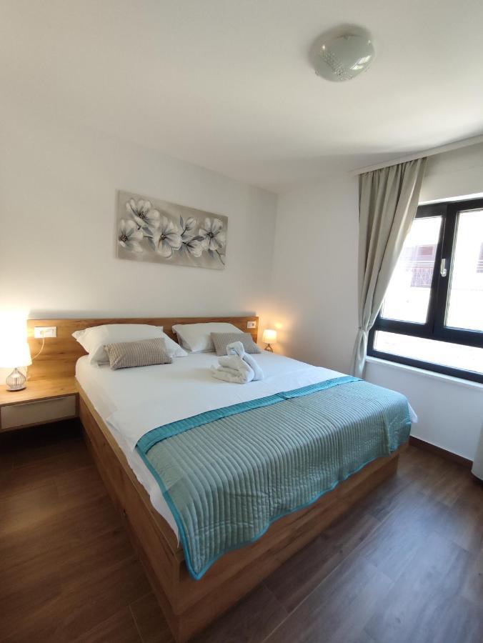 Apartman Sunnyside Макарська Екстер'єр фото