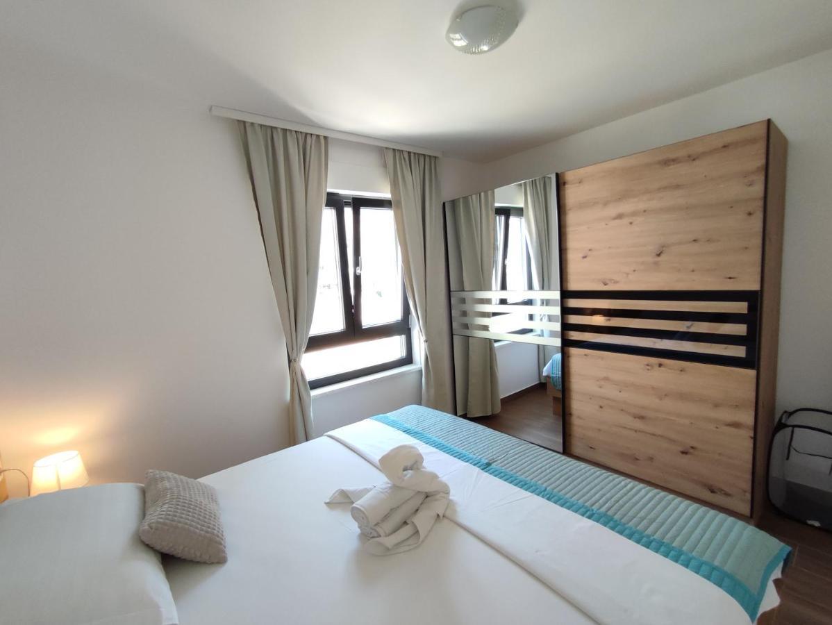 Apartman Sunnyside Макарська Екстер'єр фото